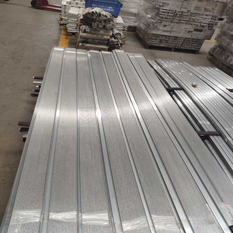 Chinese exports aluminium profile manufacturer aluminum extrusion tile trim strip