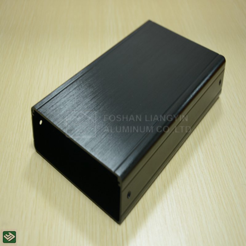 Foshan aluminum extruded manufacturer anodized black aluminum extrusion housiong