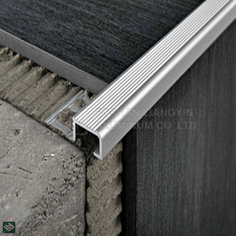 China aluminium extrusion profile manufacturer custom aluminum tile trim strip