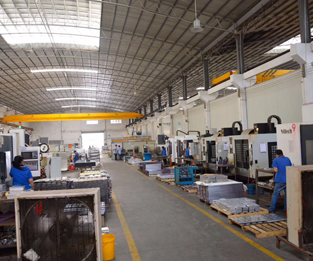 Custom Extrusion Finishing: Powder Coating & Anodizing Services